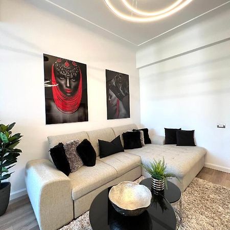 Sky View - Luxury Apartament - Sanador Victoriei Bucarest Exterior foto